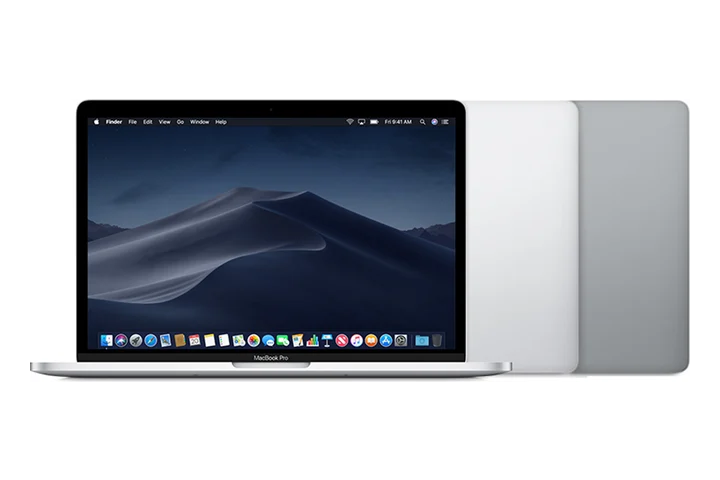 Apple MacBook Pro (13-inch, 2018, Four Thunderbolt 3 ports) 2.3GHz quad-core Intel Core i5 (4 CPU çekirdeği) 8 GB RAM 256 GB doğrulanmış ürün görseli 1
